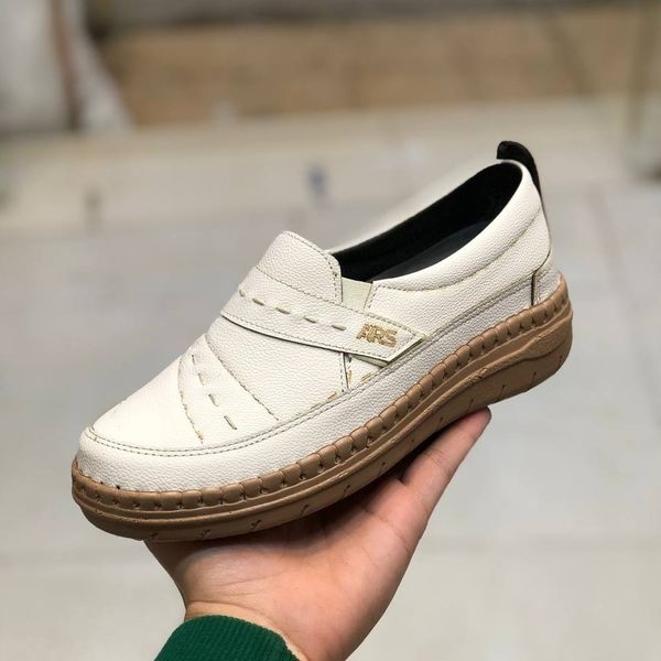 کفش چرم طبی زنانه مدل مونا سفید