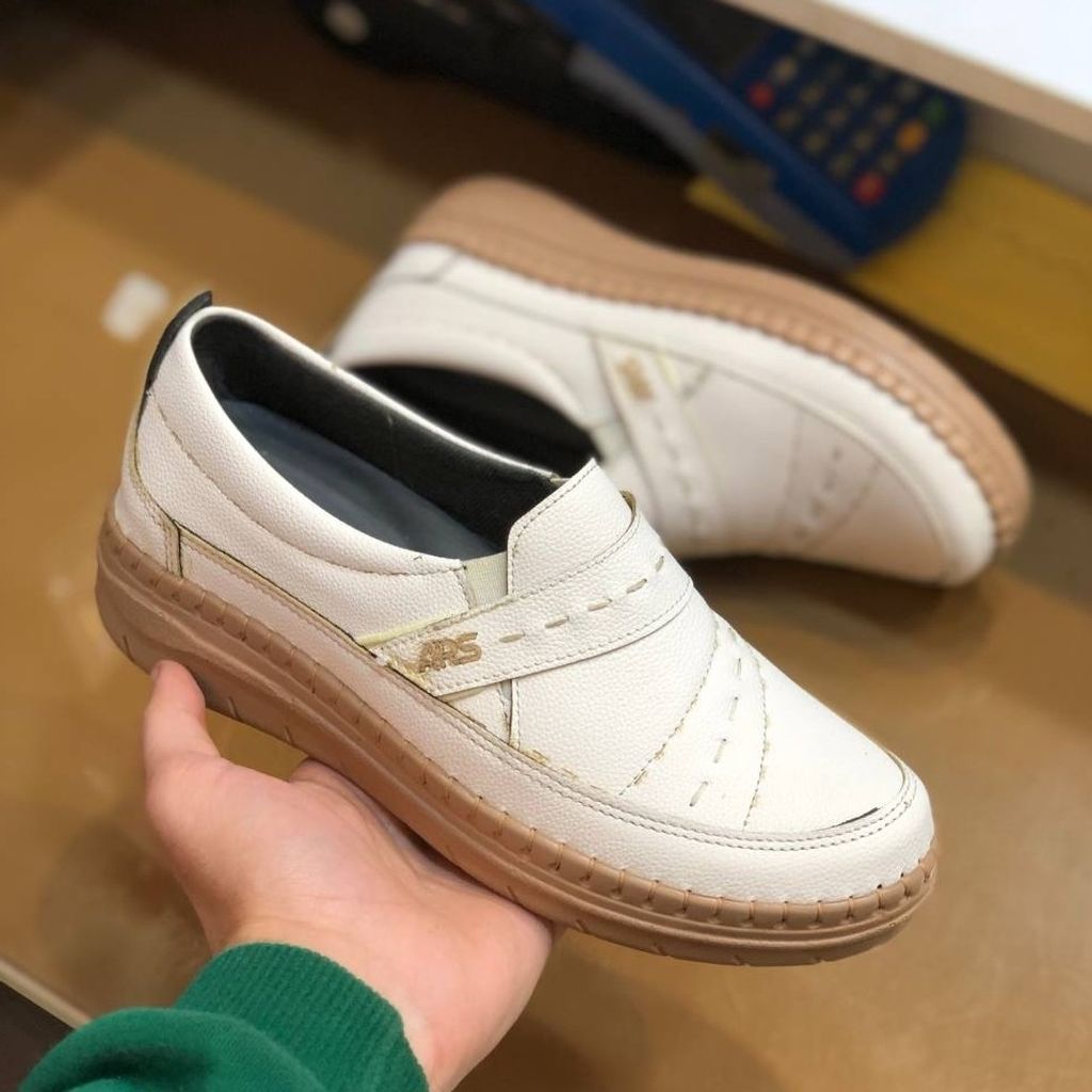 خرید انلاین کفش چرم طبی زنانه مدل مونا سفید