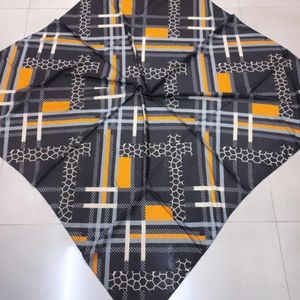 خرید آنلاین روسری نخی قواره 130 زنانه طرحدار 🎀