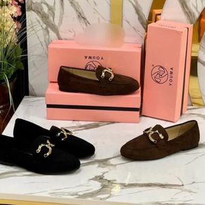 فروش اینترنتی کفش کالج شیک paزنانه