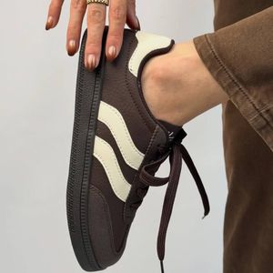 فروش اینترنتی کفش ونس اسپرت