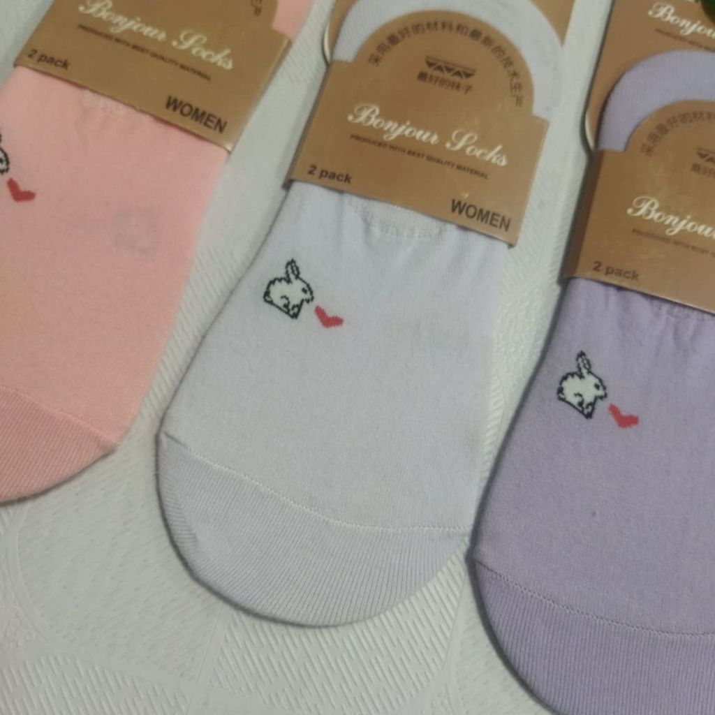 خرید انلاین جوراب کالج دخترانه و زنانه