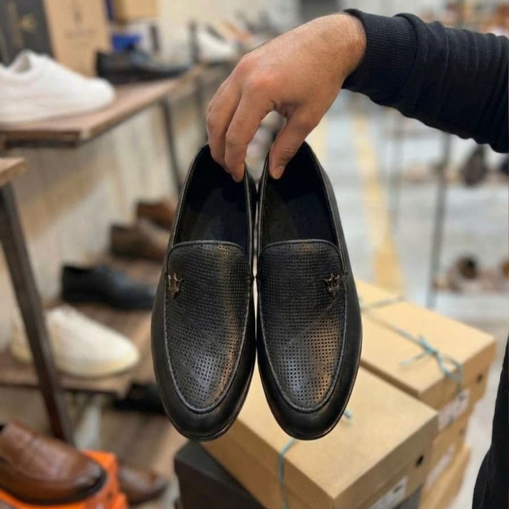 قیمت کالج مازراتی مردانه مشکی مدل Sadra