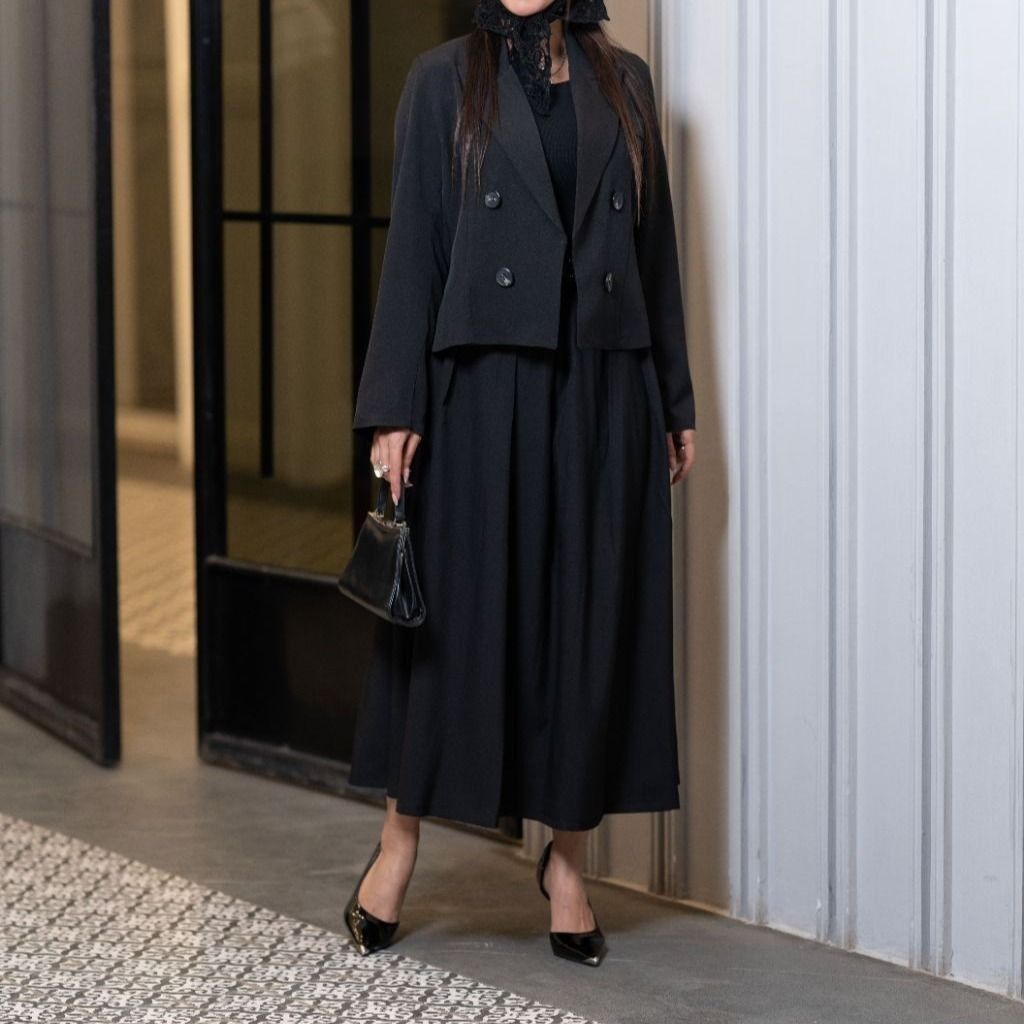 خرید اینترنتی ست کت و دامن مدل بلوط