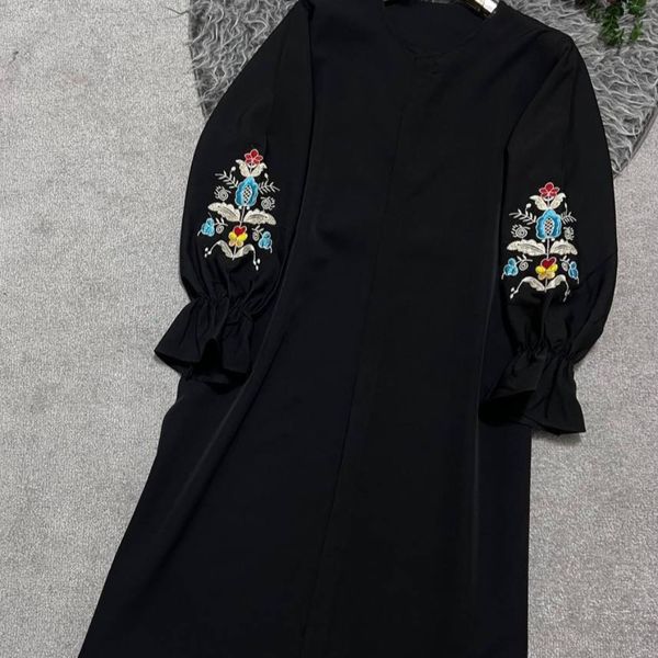 مانتو گلاریس رام