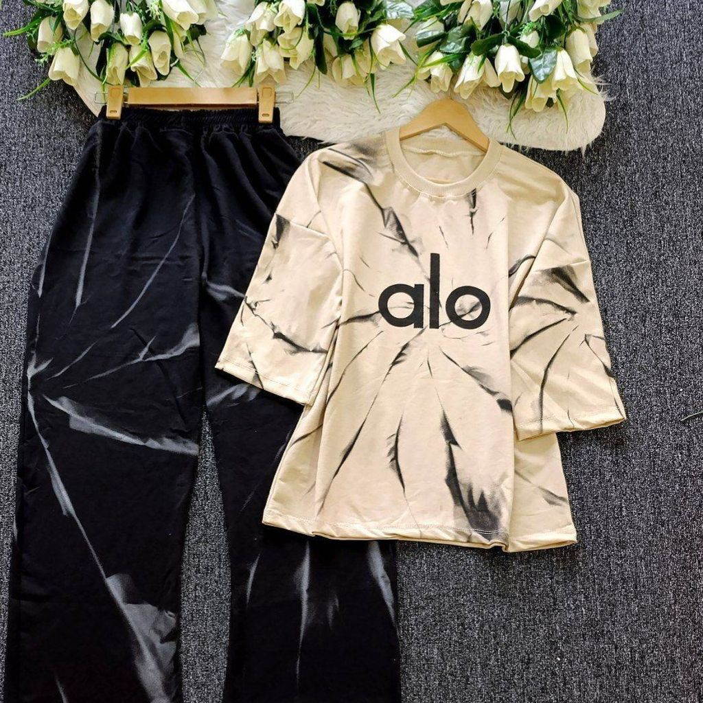 خرید آنلاین ست تیشرت و شلوار خونگی زنانه