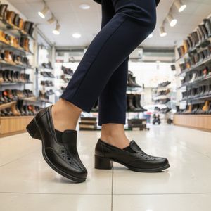 مشخصات کفش مجلسی زنانه پاشنه 5 سانتی مدل تارا-مشکی