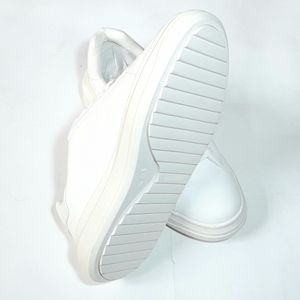 خرید آنلاین کفش مردانه برشکا سفید اورجینال مدل Chunky Trainers