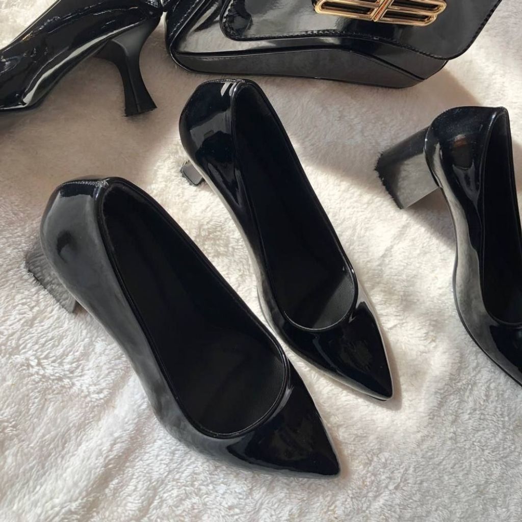 مشخصات کفش مجلسی زنانه