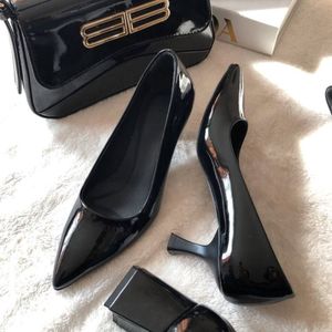 کفش مجلسی زنانه