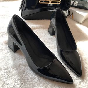 کفش مجلسی زنانه