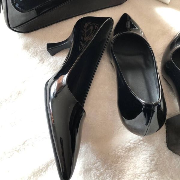 کفش مجلسی زنانه