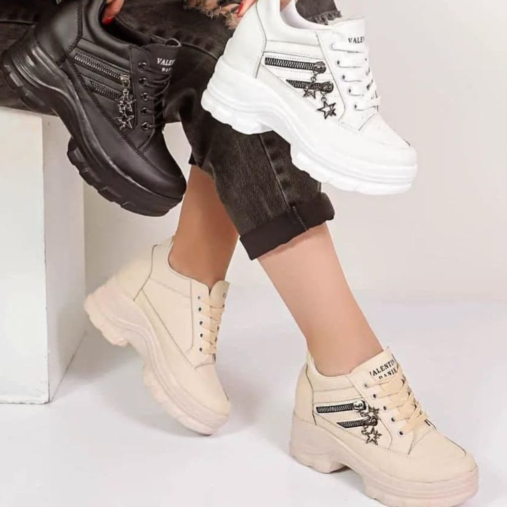 خرید انلاین کفش اسپرت لژ مخفی ستاره