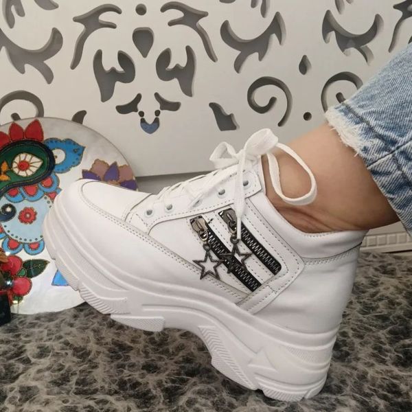 کفش اسپرت لژ مخفی ستاره