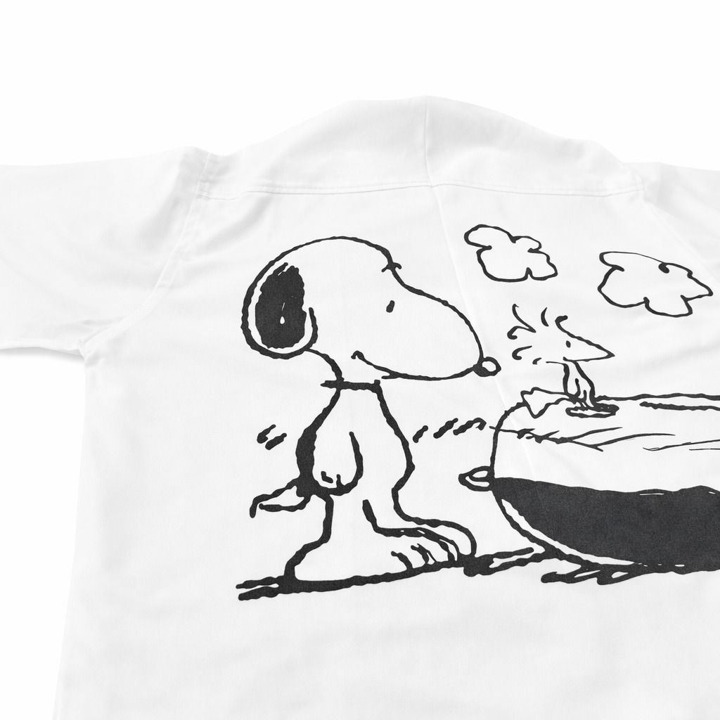 خرید انلاین شومیز زنانه سفید مینیمال طرح کارتونی 021