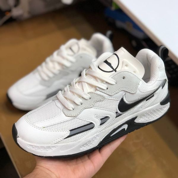 کفش نایک جم مردانه رنگ سفید