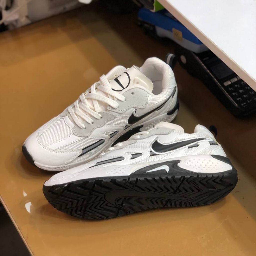 خرید انلاین کفش نایک جم مردانه رنگ سفید