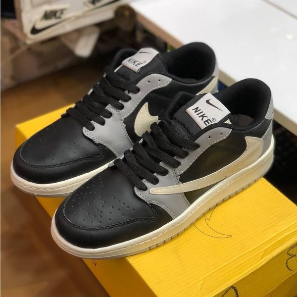 کفش نایک تراویس مردانه رنگ مشکی طوسی