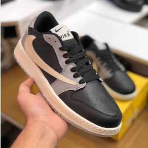 مشخصات کفش نایک تراویس مردانه رنگ مشکی طوسی 