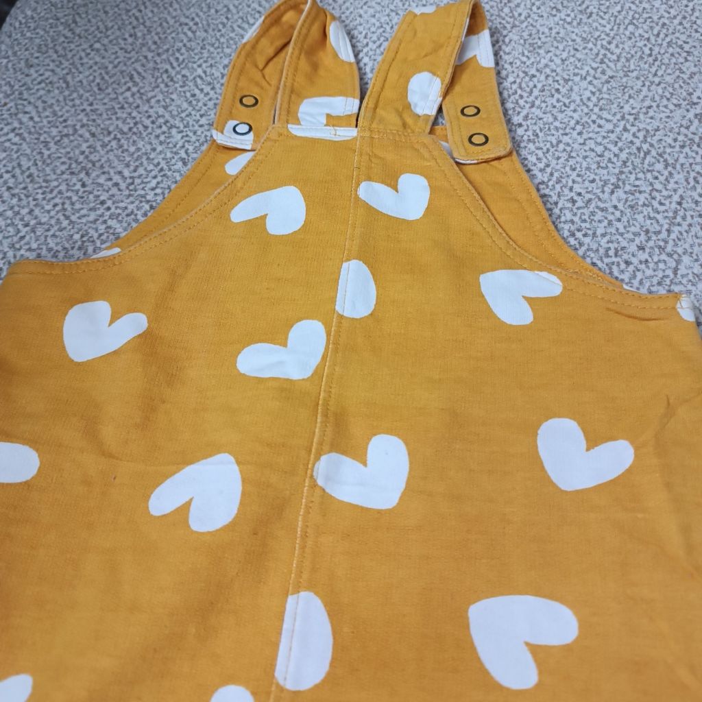 مشخصات پیراهن پیشبندی عیدانه وارداتی