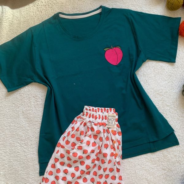 تیشرت و شورتک