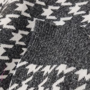 فروش اینترنتی ست بافت بلوز و شلوار پیچازی طوسی سیر زنانه