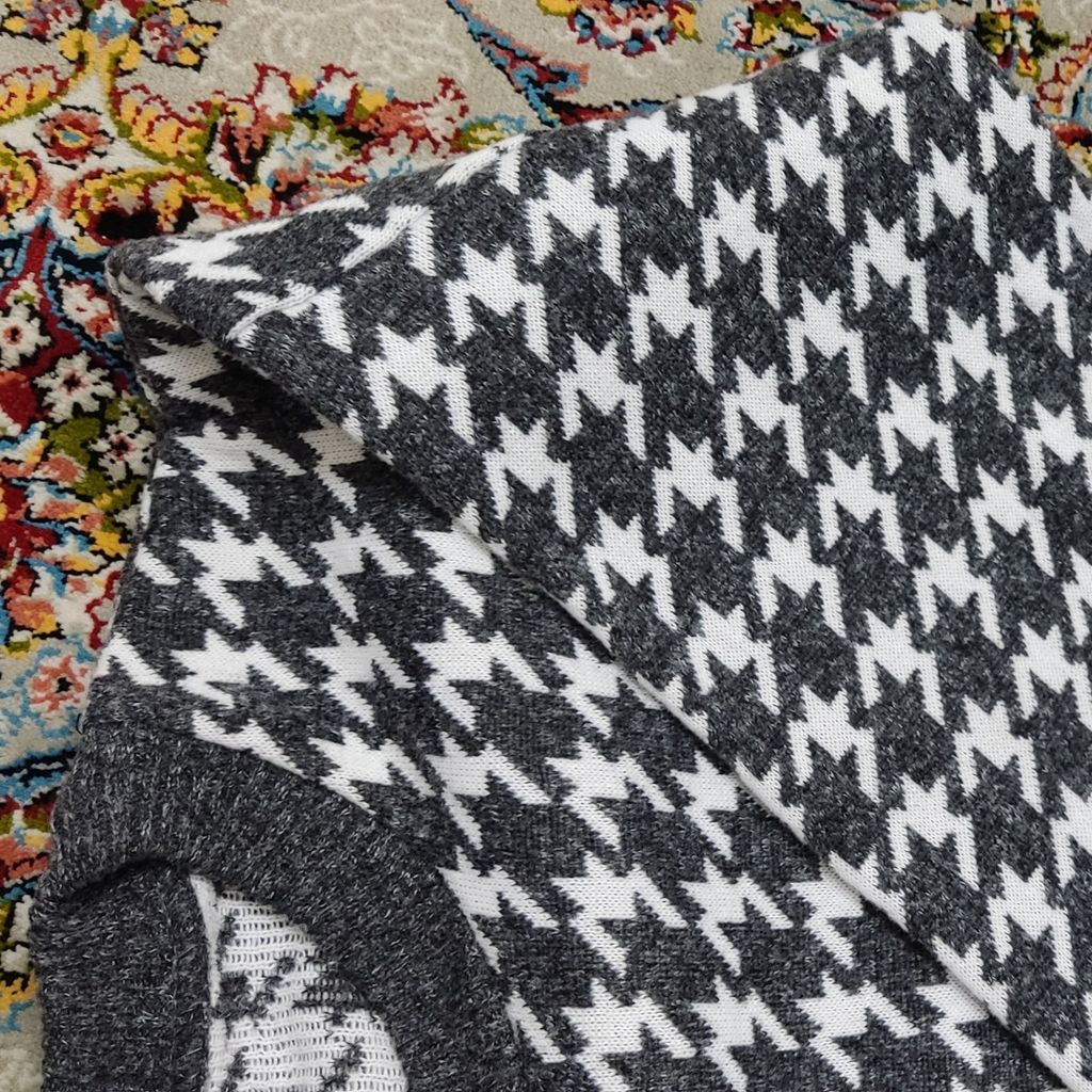 فروش اینترنتی ست بافت بلوز و شلوار پیچازی طوسی سیر زنانه