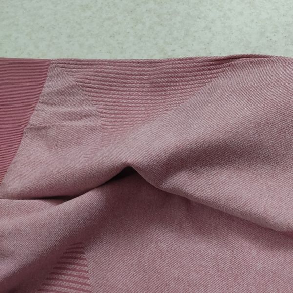 نیم تنه شلوار ورزشی صورتی سایز small دخترانه