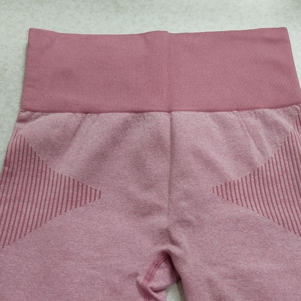 نیم تنه شلوار ورزشی صورتی سایز small دخترانه