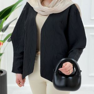 مشخصات کت گلاره .