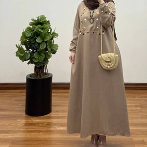 مشخصات مانتو پیراهنی رز