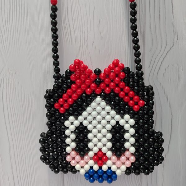 کیف  دست‌ساز مرواریدی سفید برفی و هفت کوتوله