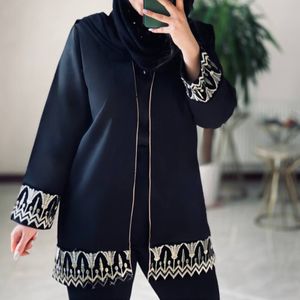 خرید آنلاین مانتو گلدوزی گلنوش