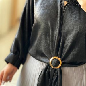 خرید اینترنتی شومیز گره‌ای ساتن
