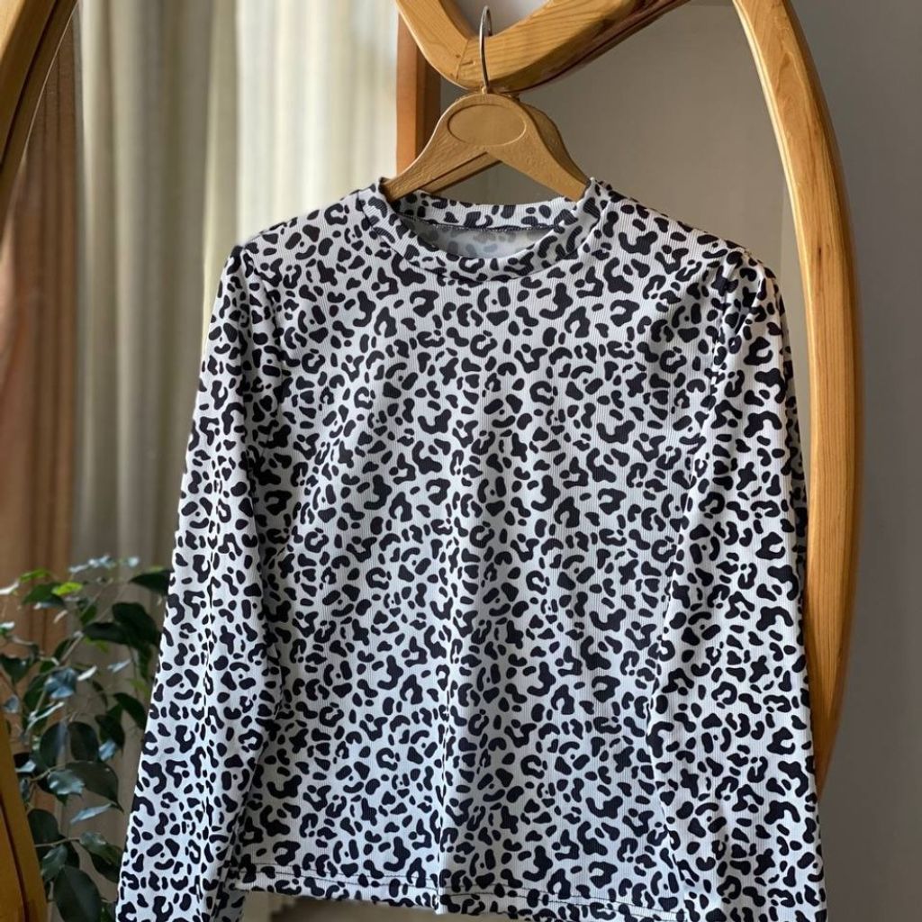 خرید آنلاین بلوز  پلنگی  فانتزی