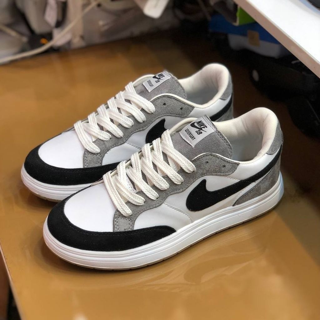 خرید اینترنتی قیمت کفش نایک SB مردانه رنگ طوسی سفید