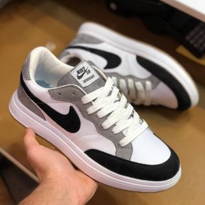 خرید اینترنتی قیمت کفش نایک SB مردانه رنگ طوسی سفید