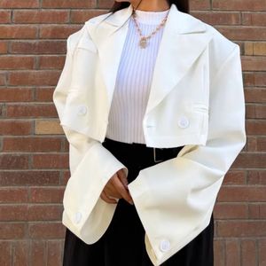 مشخصات کت کراپ اورسایز MODERN SU کد : 103881