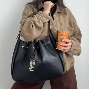 فروش اینترنتی کیف زنانه 0343