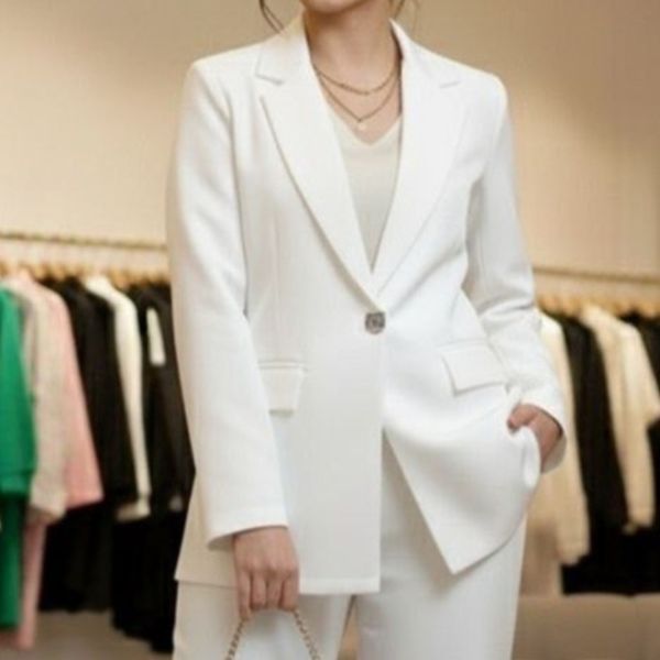 کت و شلوار زنانه سفید