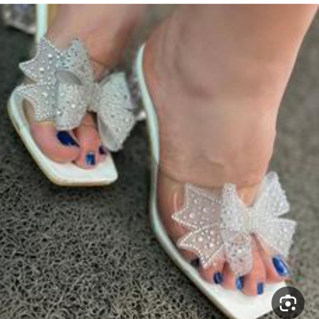 قیمت دمپایی مجلسی طلقی پاشنه شیشه ای ترند سال