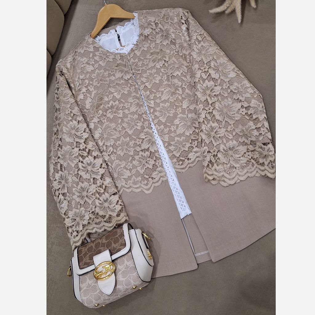 فروش اینترنتی کت شلوار مزونی مدل فروغ