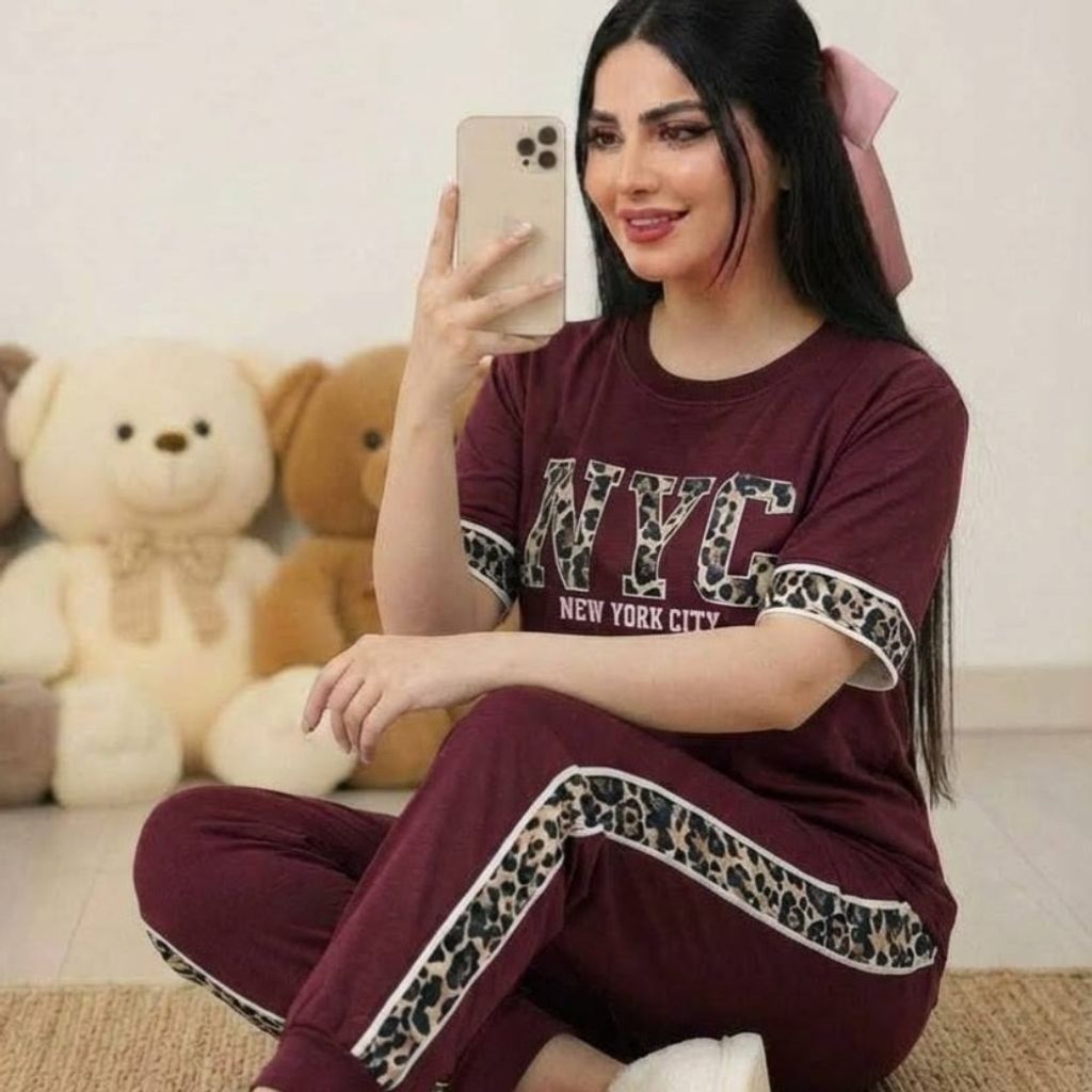 خرید آنلاین ست تیشرت و شلوار خونگی نوشته پلنگی زنانه