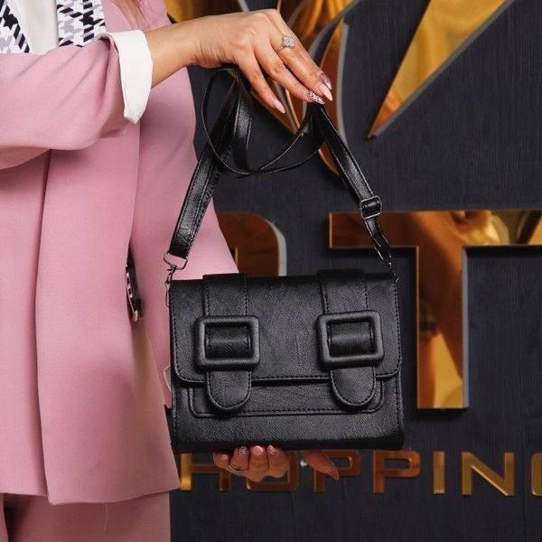 کیف مدل هانیس