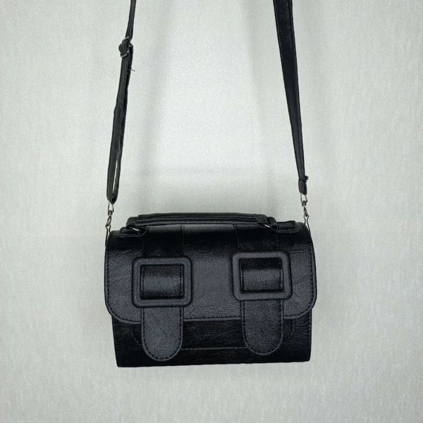 کیف مدل هانیس