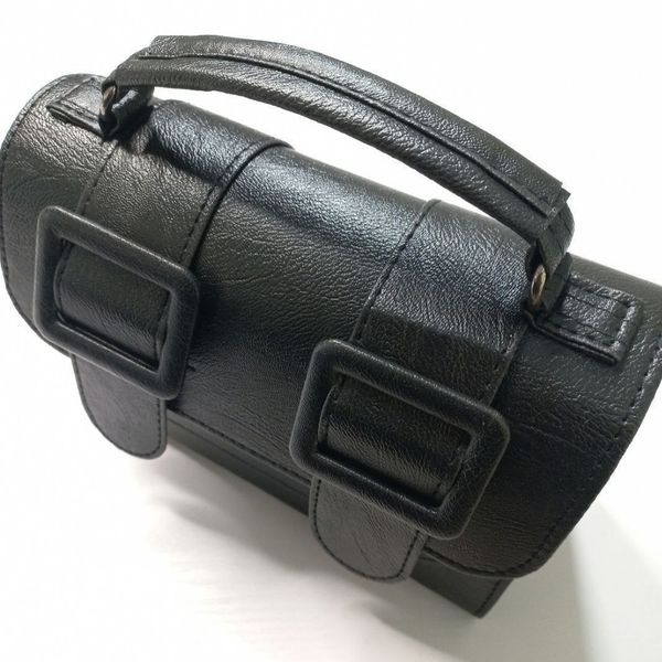 کیف مدل هانیس