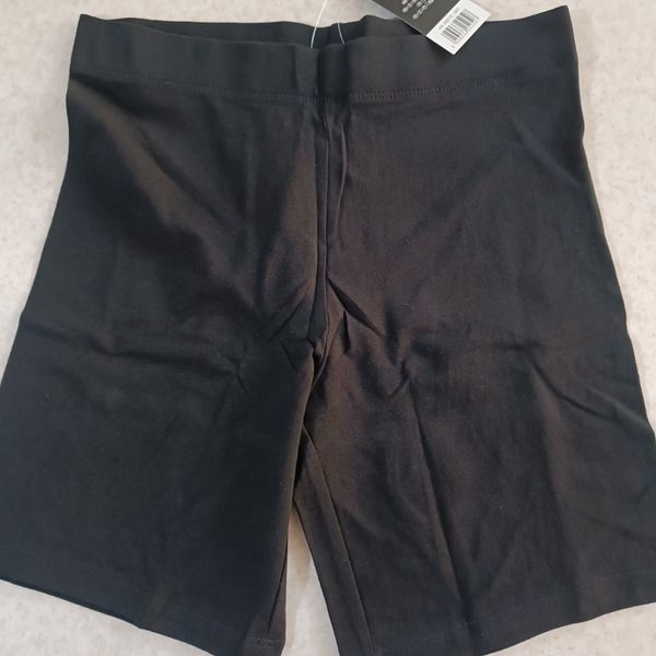 شلوارک تمام لاکراه برند اسمارا وارداتی