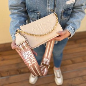 قیمت کیف اسپرت زنانه و دخترانه مدل پیراک