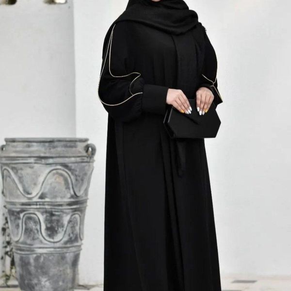 عبا ساناز شیک