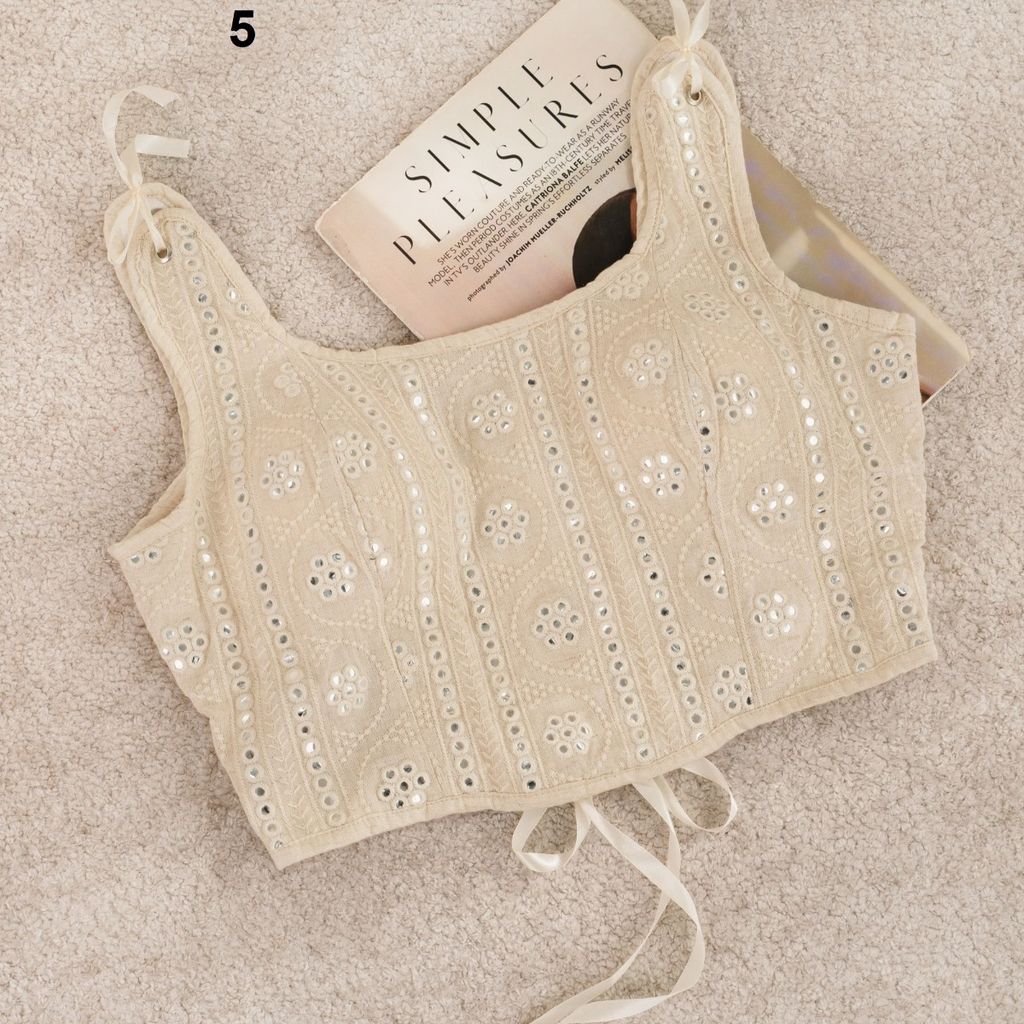 خرید انلاین کراپ تاپ سوزن دوزی پاد